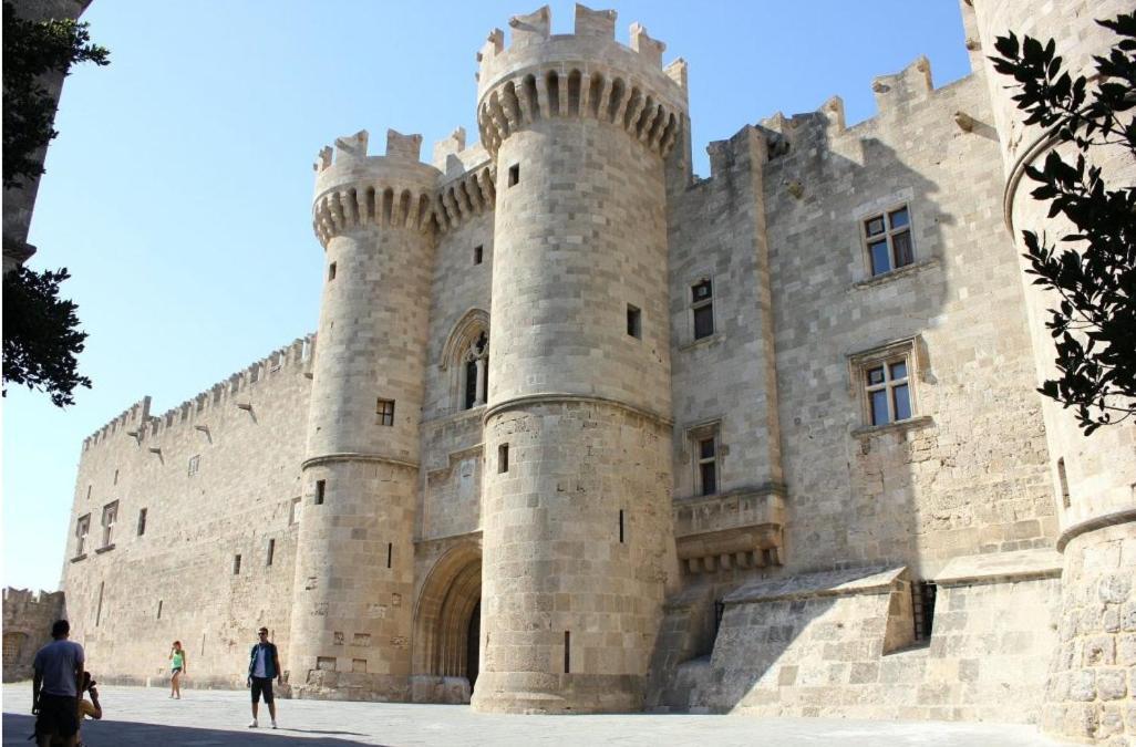 Old Town Maisonette Rhodes City Екстериор снимка